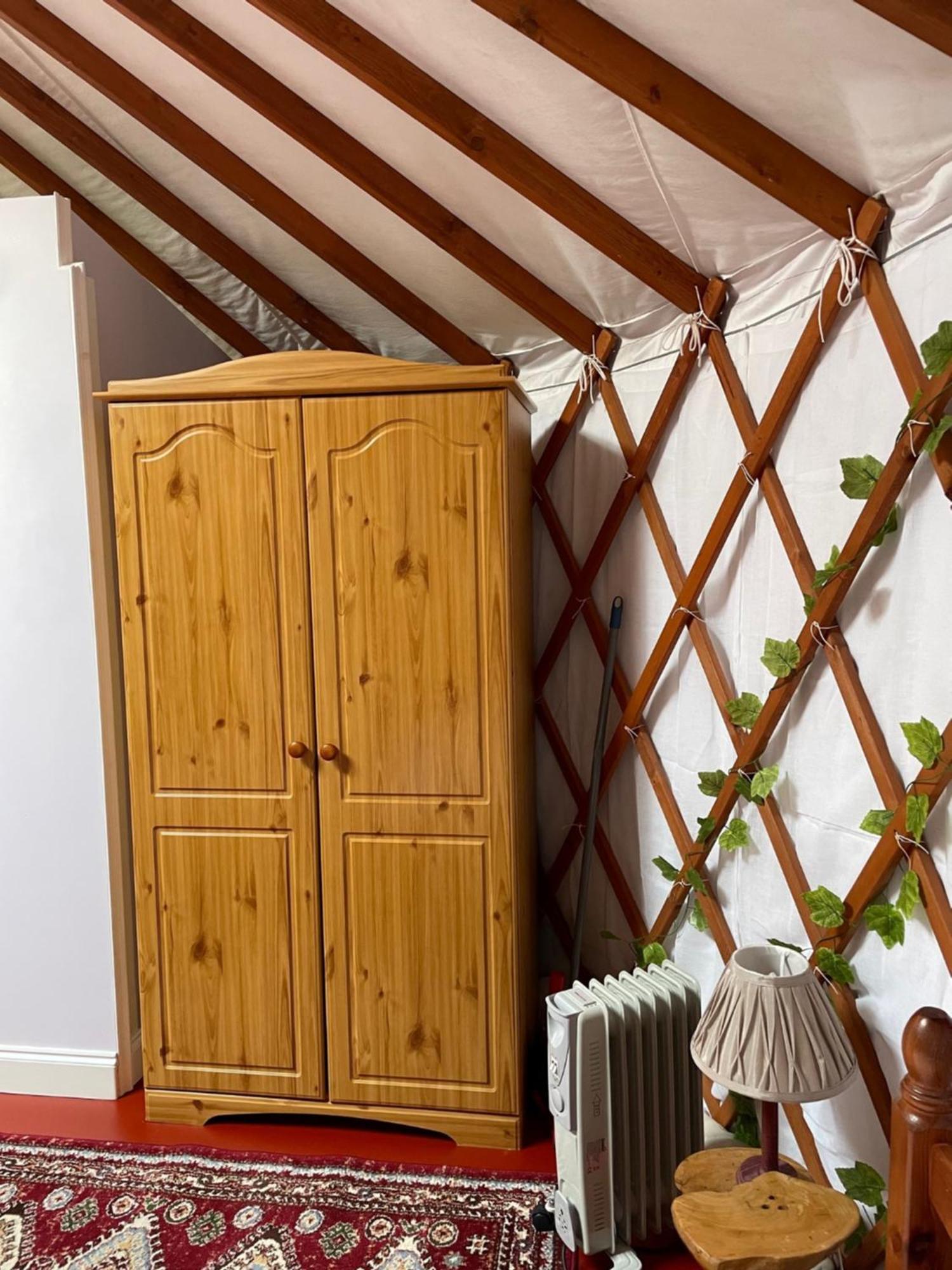 The Yurts At Burnt House Farm Newport (Isle Of Wight)